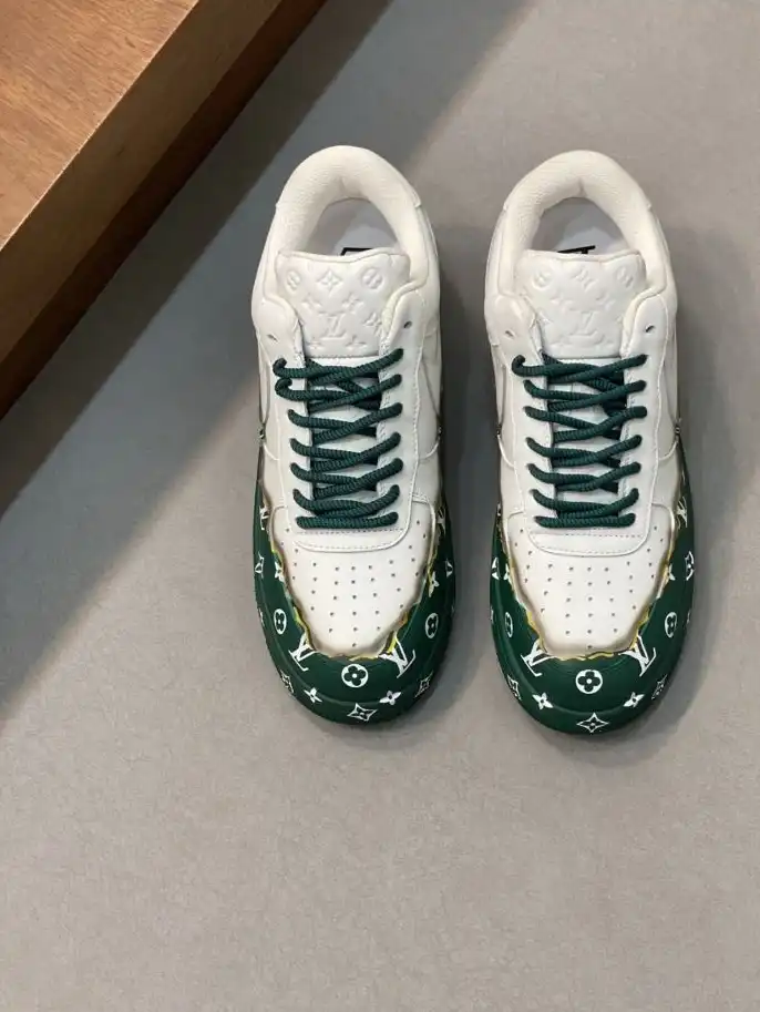 hype Louis Vuitton Sneakers