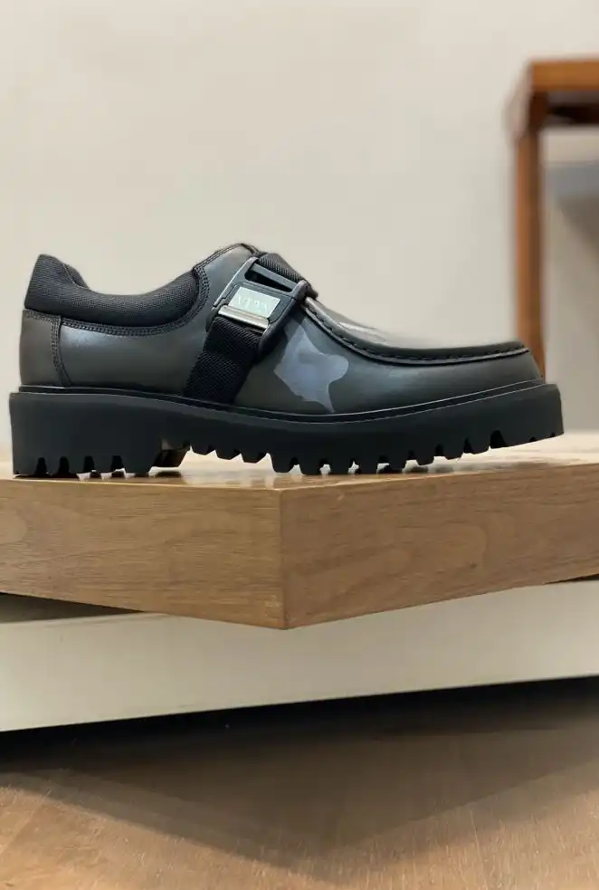 hype Valentino Leather Shoes