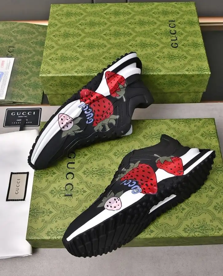 hype Gucci Sneakers