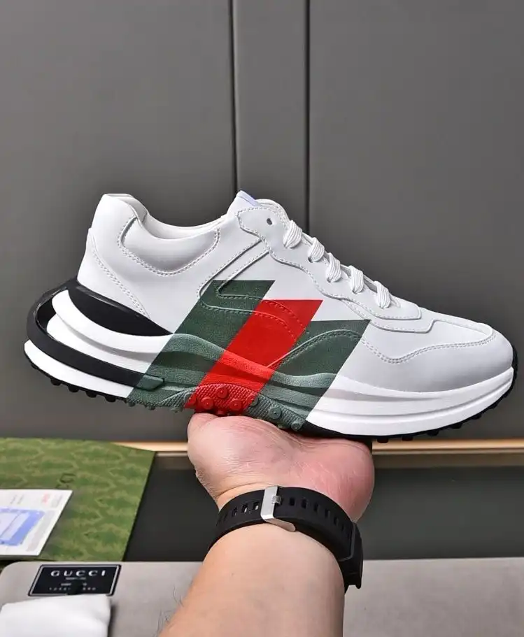 hype Gucci Sneakers