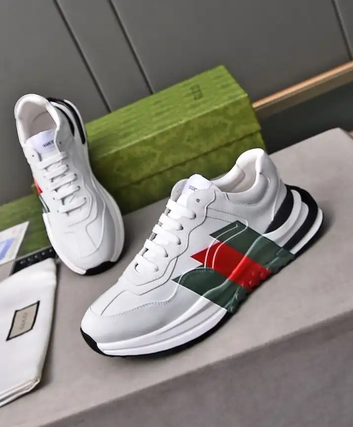 hype Gucci Sneakers