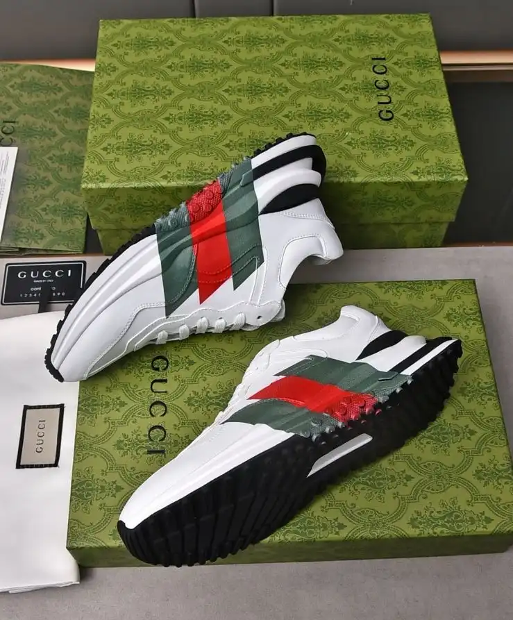 hype Gucci Sneakers