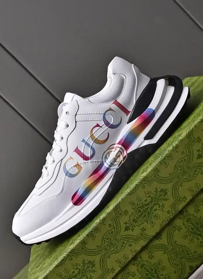 hype Gucci Sneakers