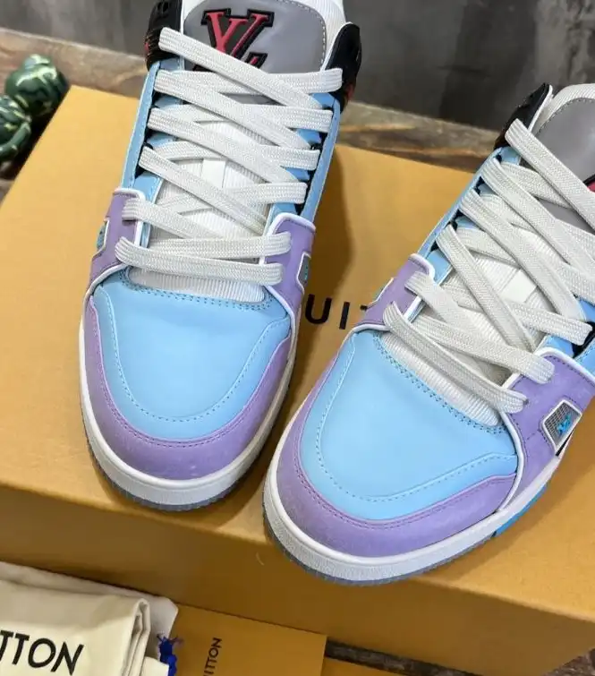 hype Louis Vuitton Sneakers