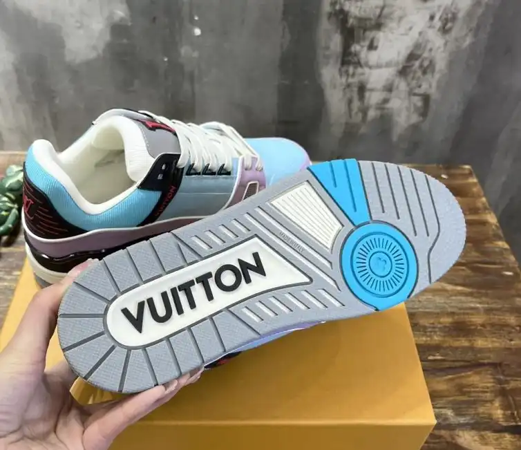 hype Louis Vuitton Sneakers