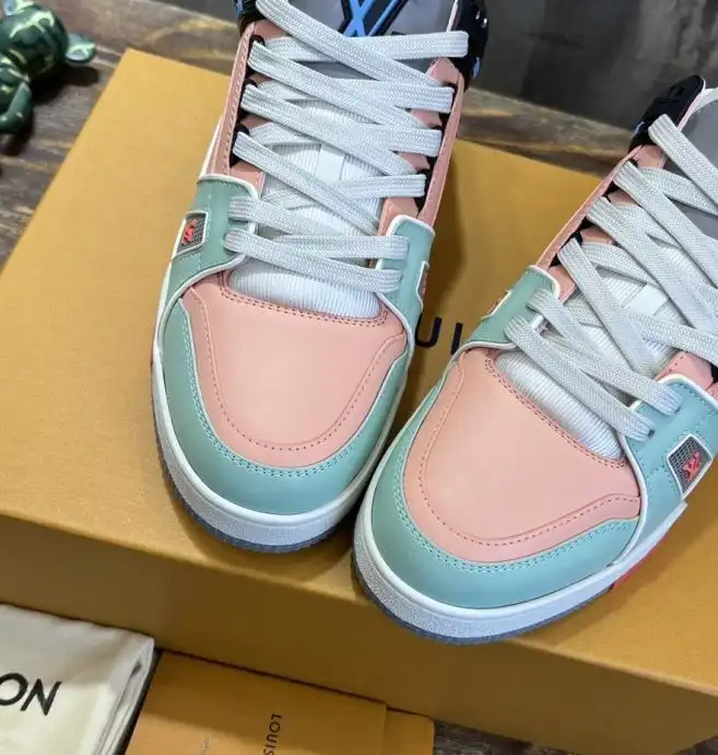 hype Louis Vuitton Sneakers