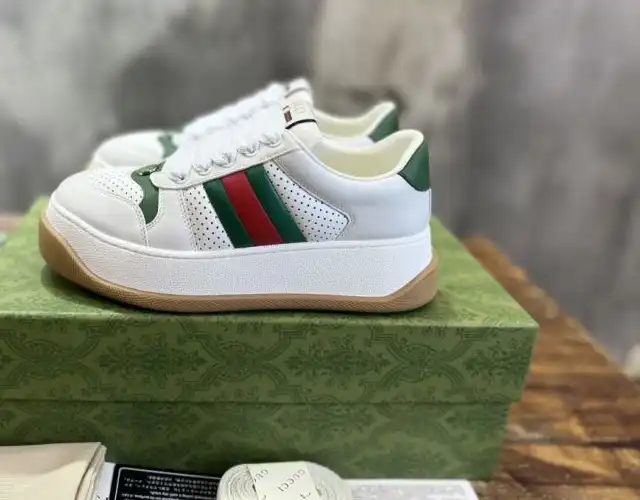 hype Gucci Sneakers