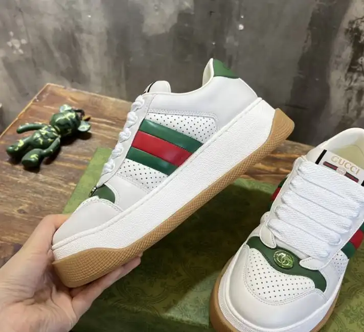 hype Gucci Sneakers