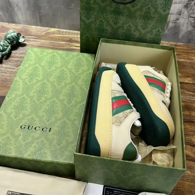 hype Gucci Sneakers