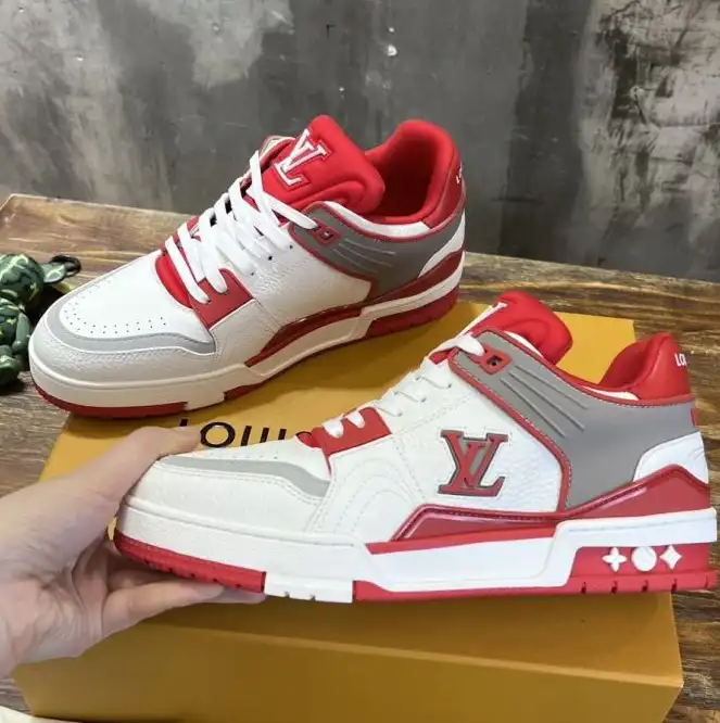 hype Louis Vuitton Sneakers