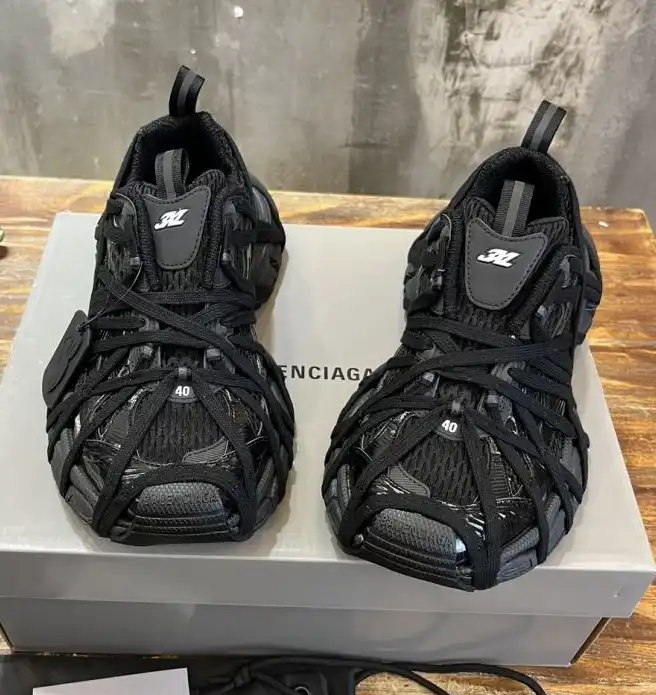 hype Balenciaga Sneakers