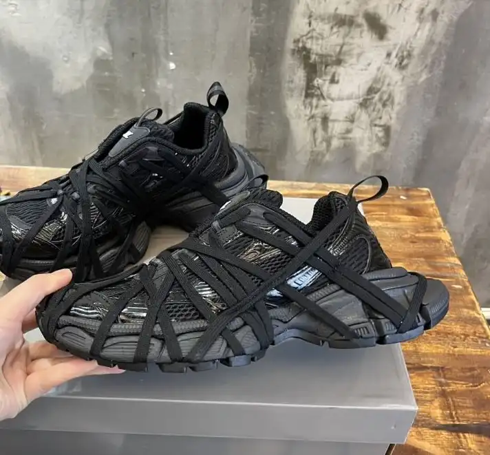 hype Balenciaga Sneakers