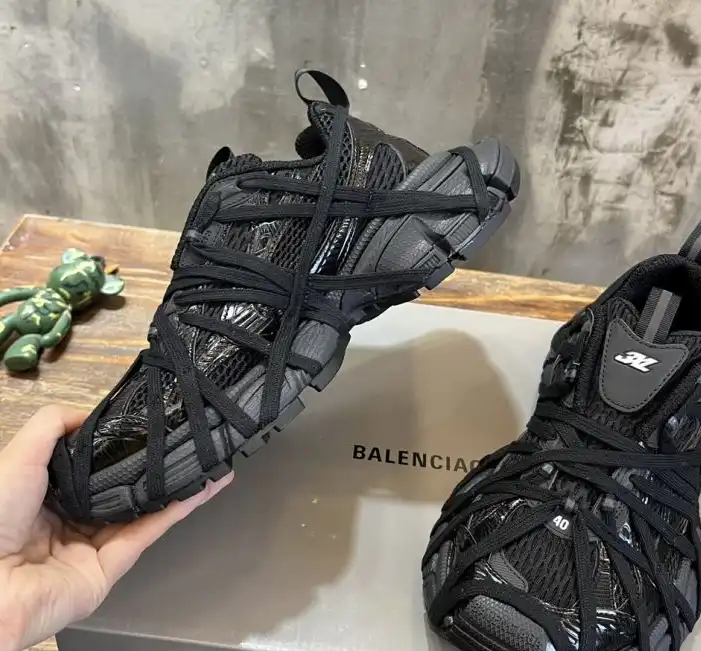 hype Balenciaga Sneakers