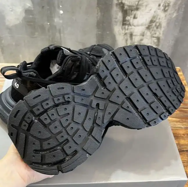 hype Balenciaga Sneakers