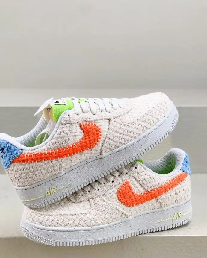 hype Nike Sneakers