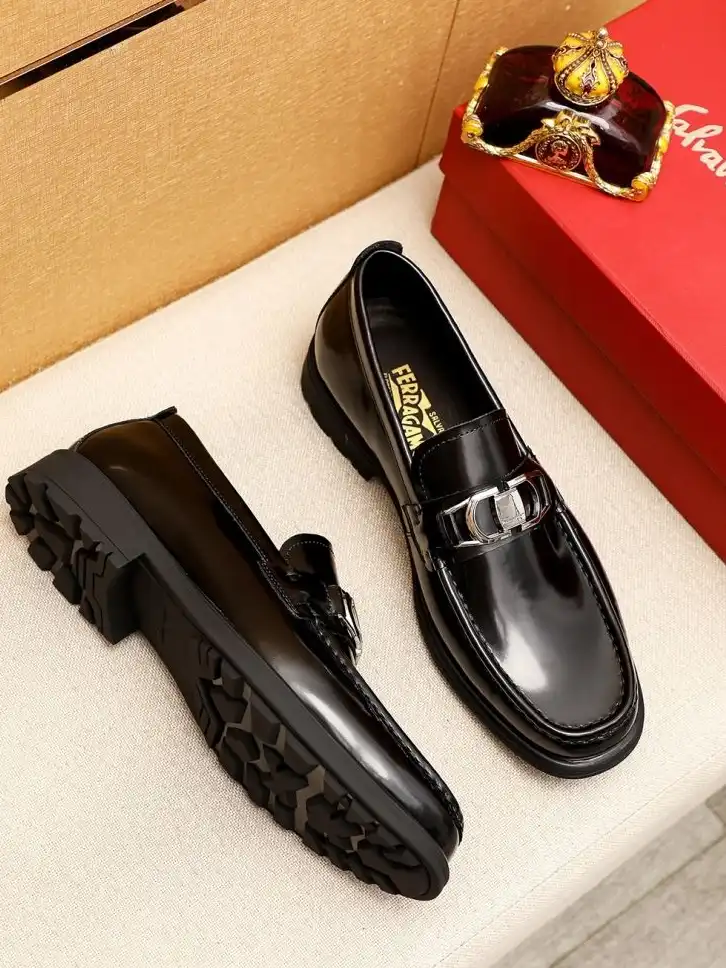 hype Ferragamo Leather Shoes