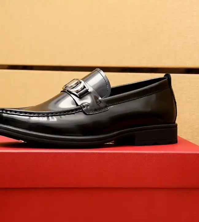 hype Ferragamo Leather Shoes