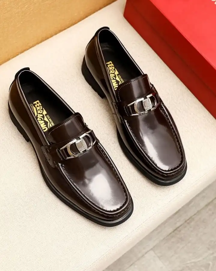 hype Ferragamo Leather Shoes