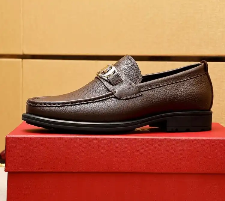 hype Ferragamo Leather Shoes