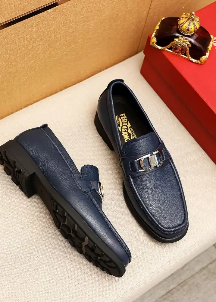 hype Ferragamo Leather Shoes