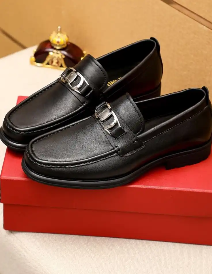 hype Ferragamo Leather Shoes