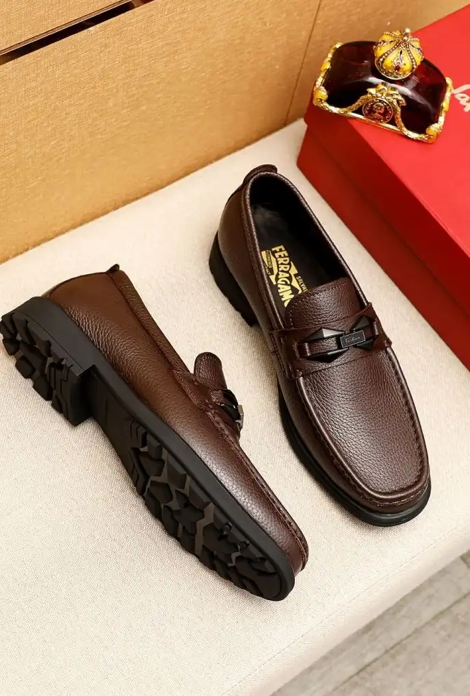 hype Ferragamo Leather Shoes