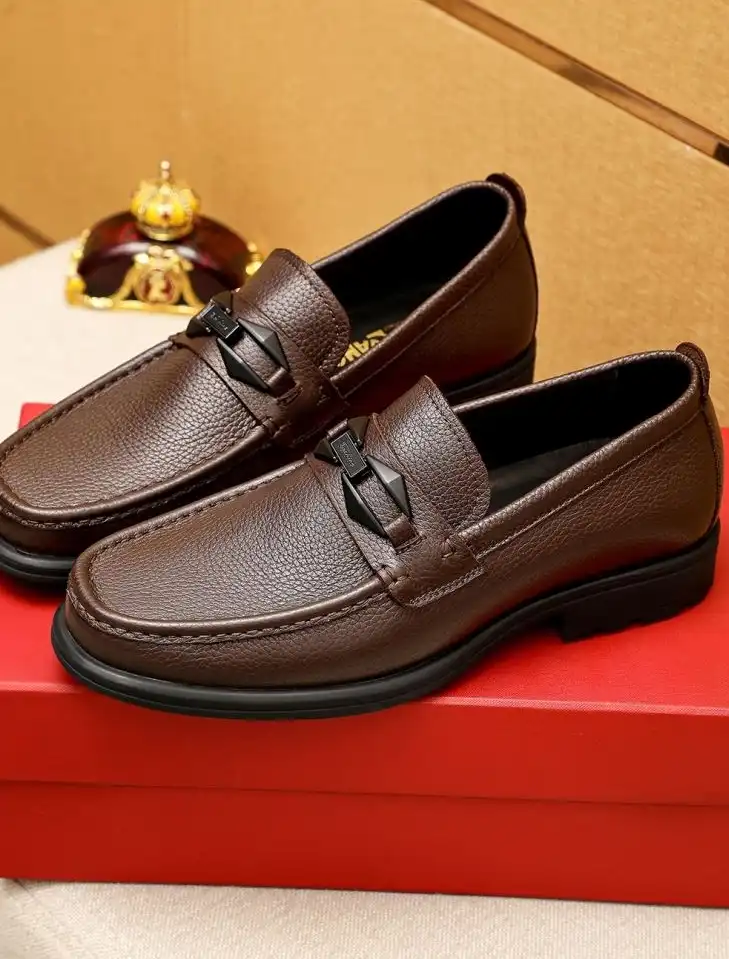 hype Ferragamo Leather Shoes