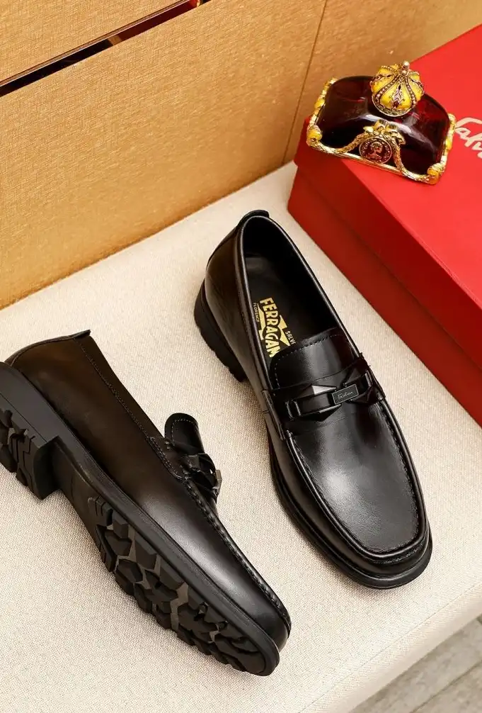 hype Ferragamo Leather Shoes