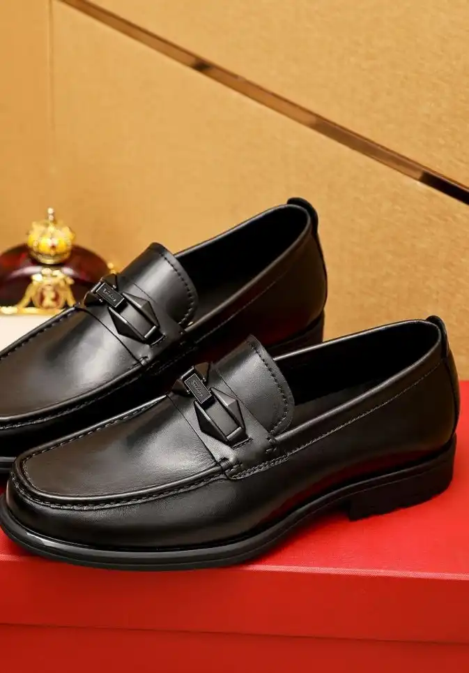 hype Ferragamo Leather Shoes