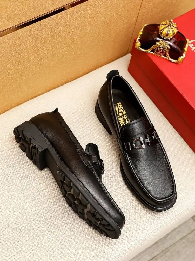 hype Ferragamo Leather Shoes