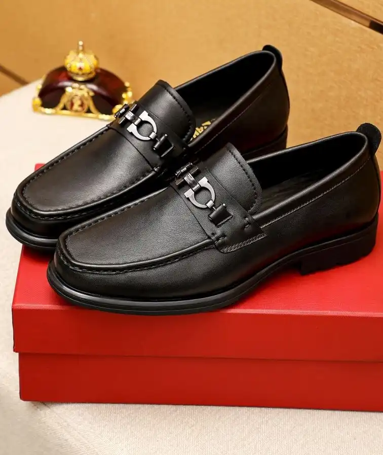 hype Ferragamo Leather Shoes