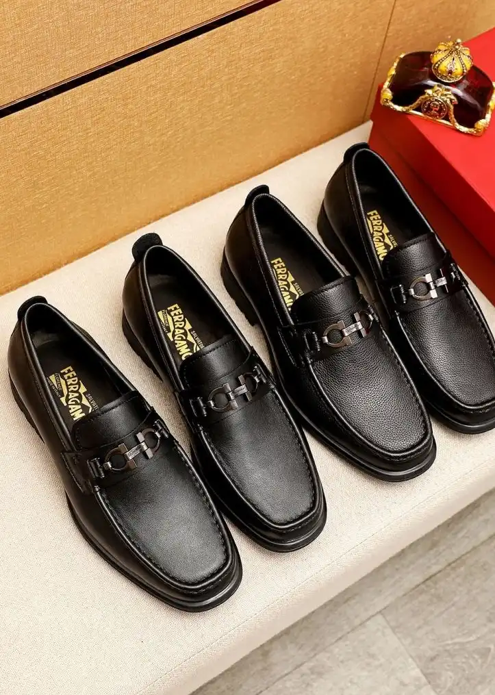 hype Ferragamo Leather Shoes