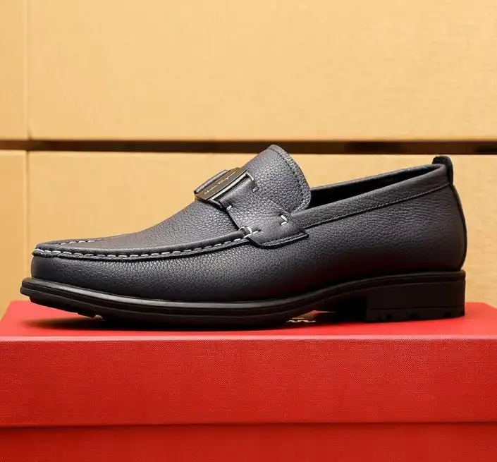 hype Ferragamo Leather Shoes