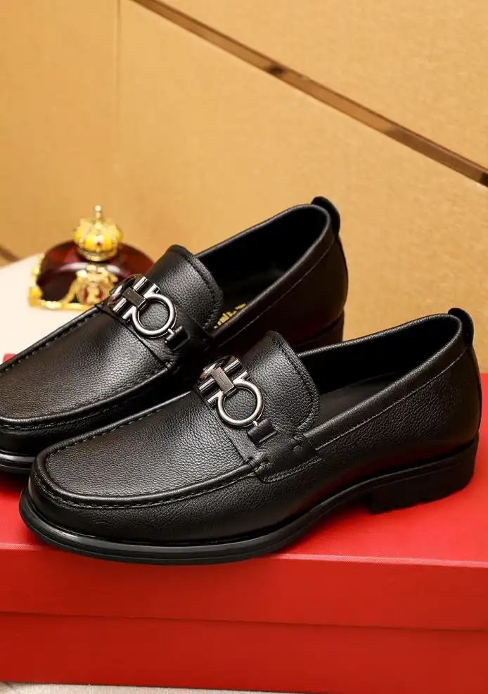 hype Ferragamo Leather Shoes