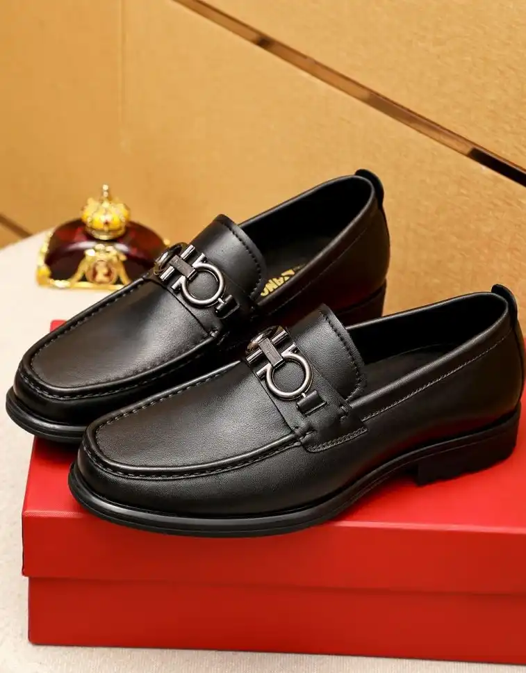 hype Ferragamo Leather Shoes