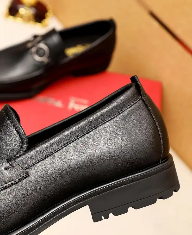 hype Ferragamo Leather Shoes