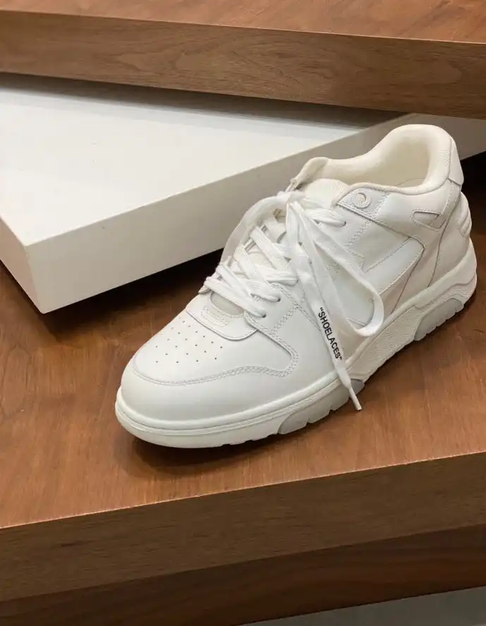 hype Off-White Sneakers