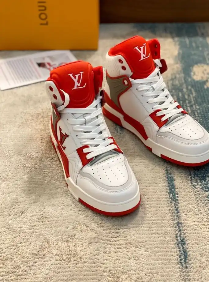 hype Louis Vuitton Sneakers