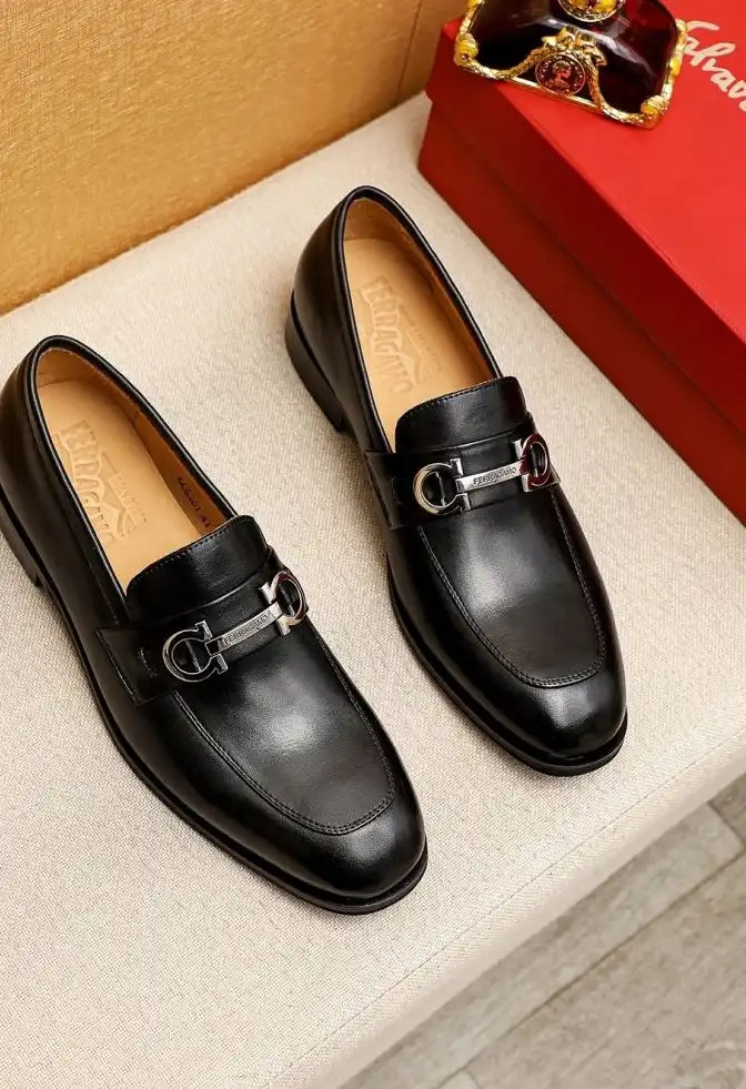 hype Ferragamo Leather Shoes