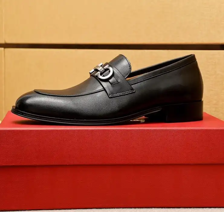 hype Ferragamo Leather Shoes