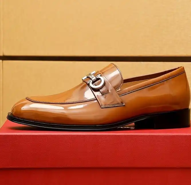 hype Ferragamo Leather Shoes