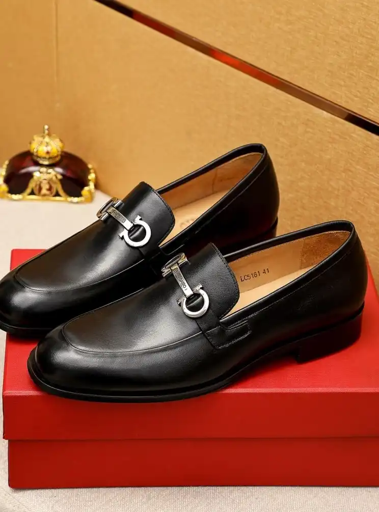 hype Ferragamo Leather Shoes