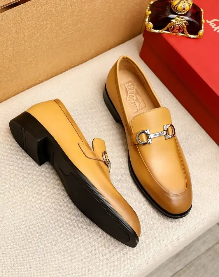 hype Ferragamo Leather Shoes