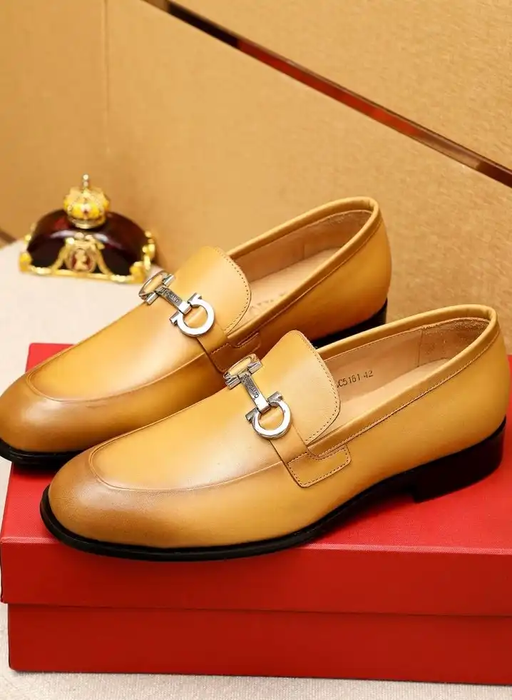 hype Ferragamo Leather Shoes