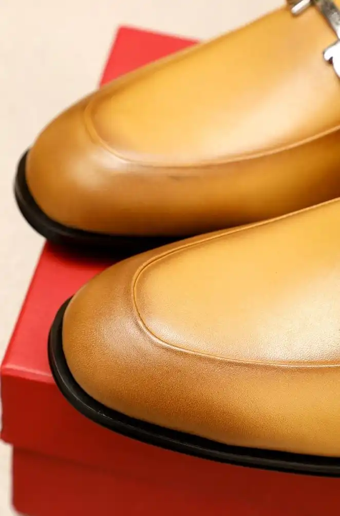 hype Ferragamo Leather Shoes