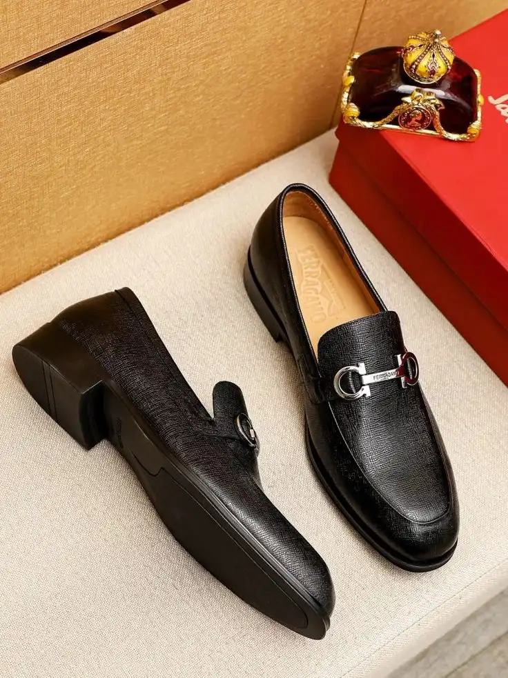 hype Ferragamo Leather Shoes