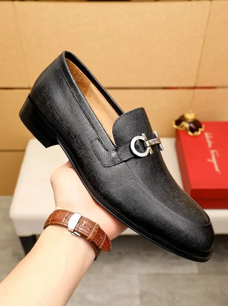 hype Ferragamo Leather Shoes