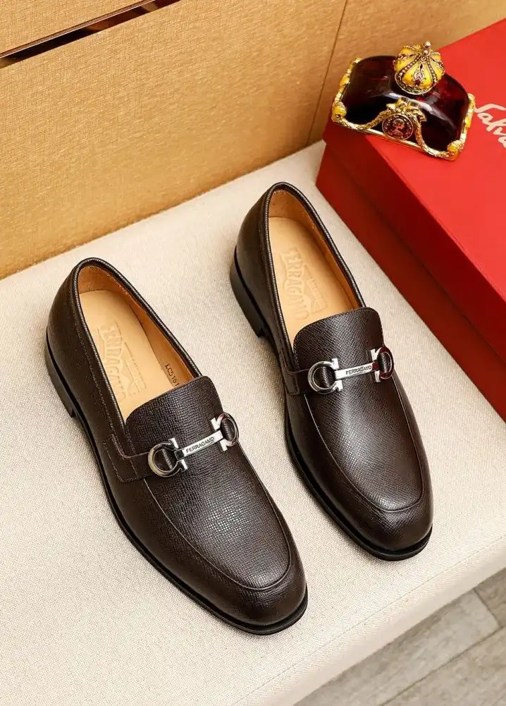 hype Ferragamo Leather Shoes