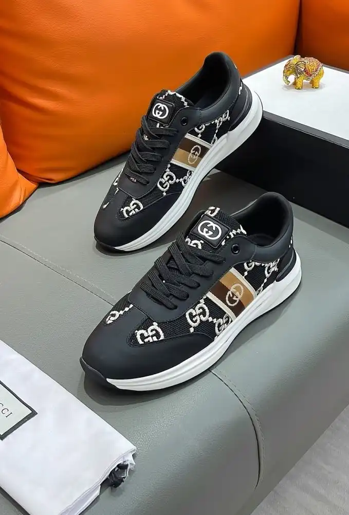 hype Gucci Sneakers