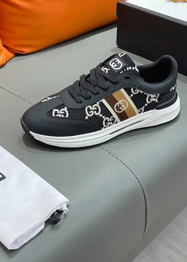 hype Gucci Sneakers